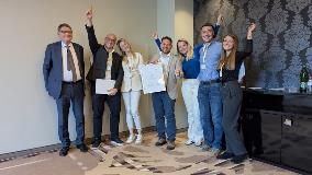 winning team Merc 1